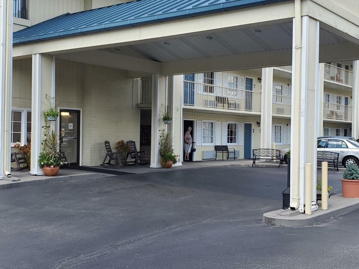 Colonial House Motel Pigeon Forge Exteriör bild